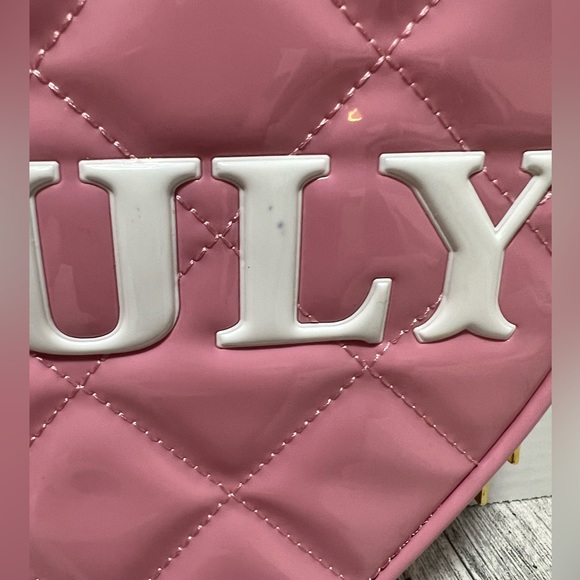 Truly Los Angeles Patent Leather Quilted Heart Purse Handbag Makeup Bag Pink - Picture 7 of 7